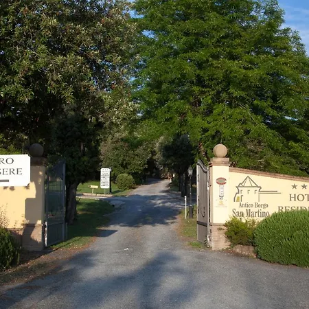Hotel Borgo San Martino 3*