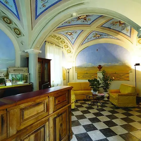 Hotel Borgo San Martino 3*