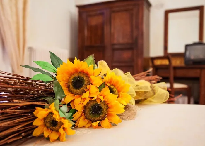 Borgo San Martino 3* 리파벨라