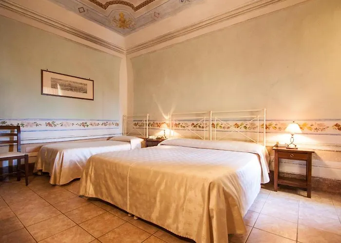 Borgo San Martino 3* 리파벨라